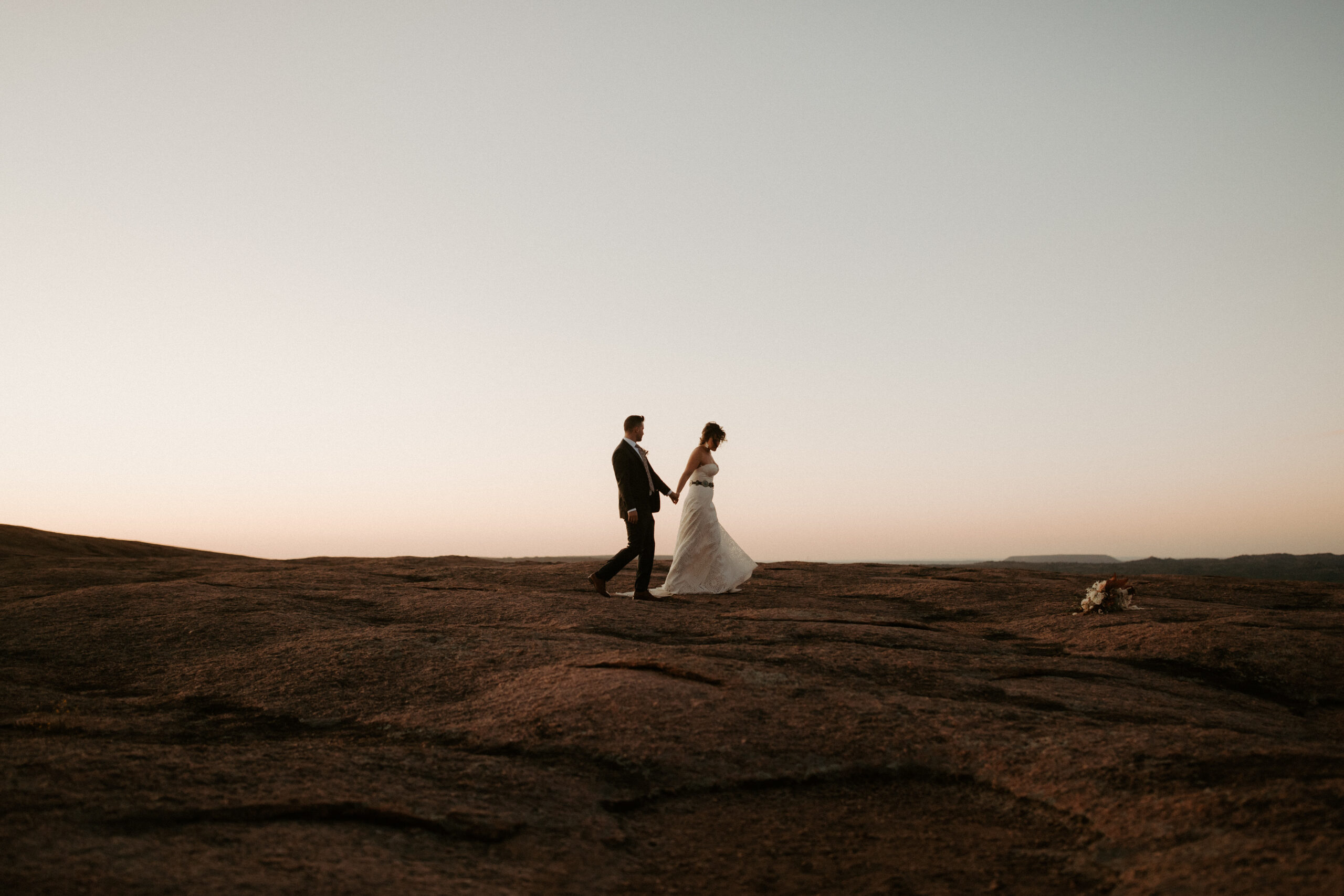How to plan a multi-day wedding